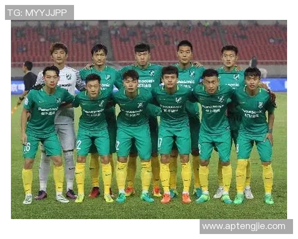 南京足球队与杭州足球队赛后分析力量对比与战术探讨