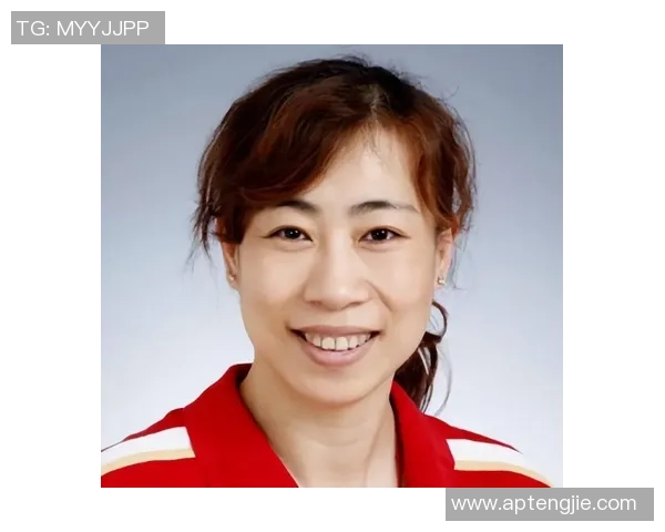 王芳专访：从青涩球员到篮球传奇的成长之路回顾