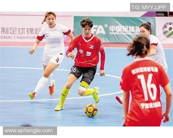 足球明星粉丝热情高涨现场狂欢瞬间尽显魅力与激情